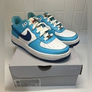 Nike Air Force Sneakers